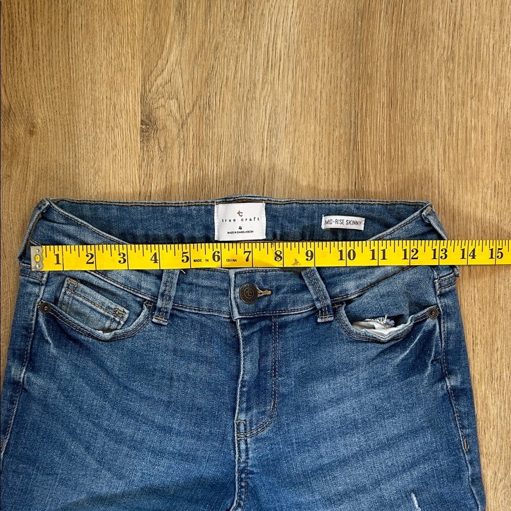 True Craft Mid-Rise Distressed Skinny Jeans in Blue - Picture 4 of 8
